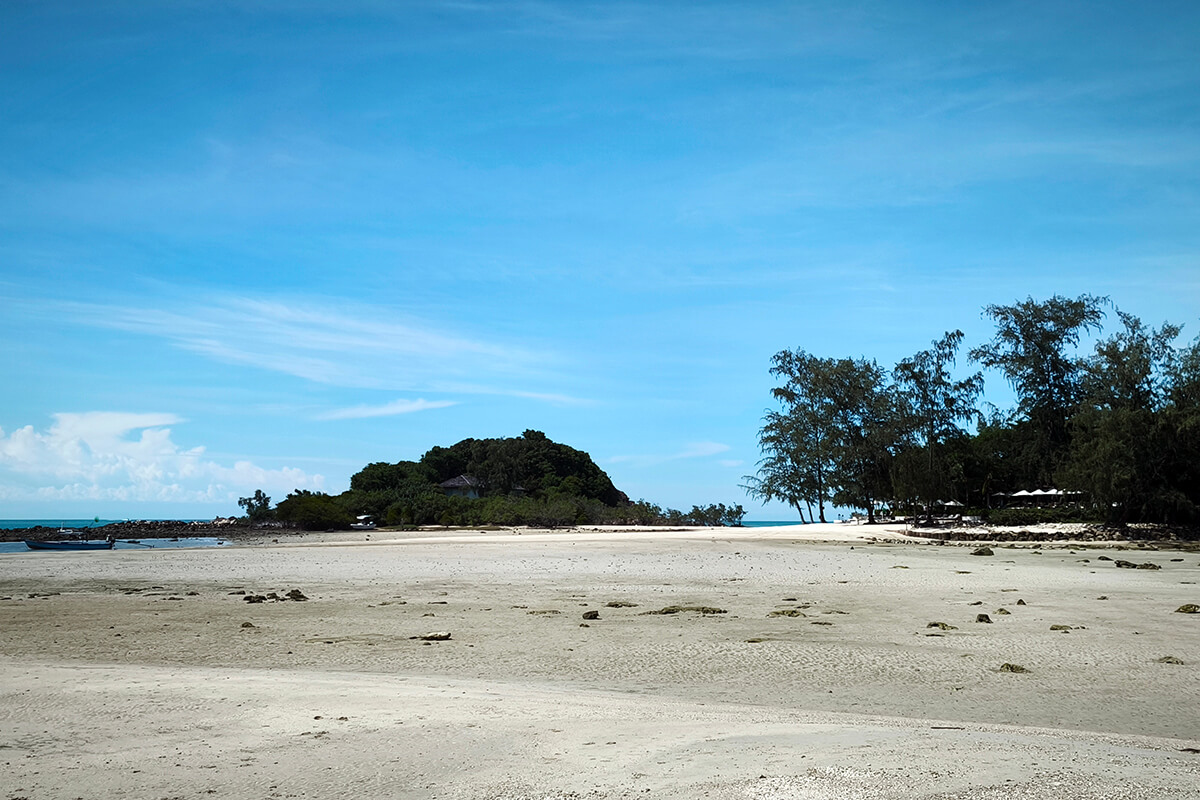 Koh Fan Yai and Koh Fan Noi